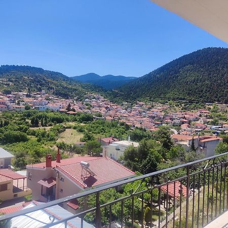 Το Πέτρινο Apartment Kyriaki ภายนอก รูปภาพ