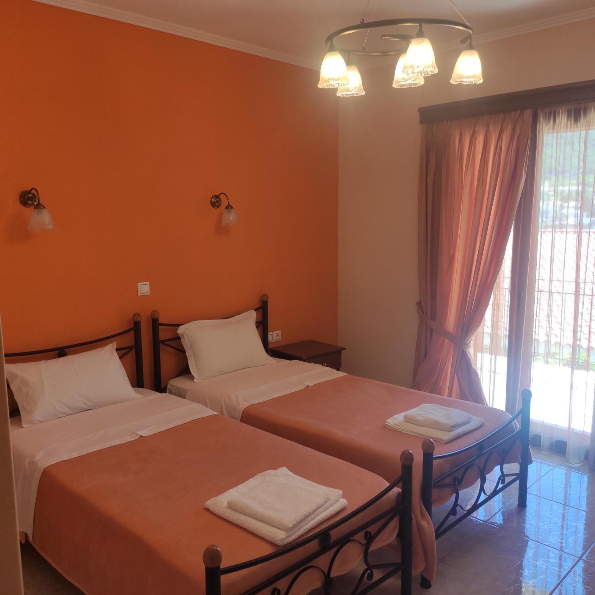 Το Πέτρινο Apartment Kyriaki ภายนอก รูปภาพ