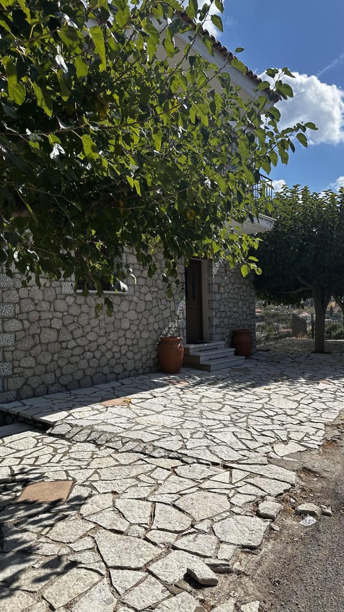 Το Πέτρινο Apartment Kyriaki ภายนอก รูปภาพ